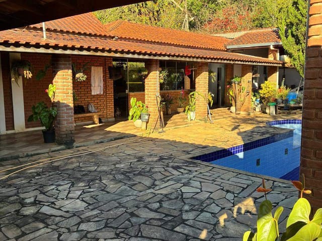 Chácara 2 quartos e 2 banheiros, à venda, no bairro SALTO DE CIMA em Extrema