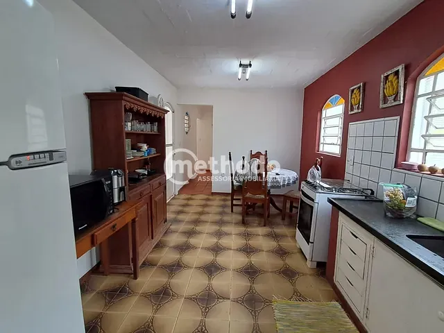 Chácara com 3425m² 3 quartos e 4 banheiros, à venda, no bairro Sítio da Ponte em Jaguariúna