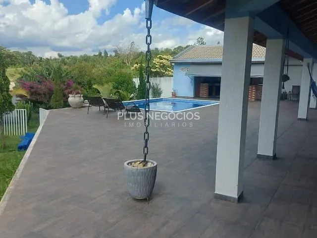 Chácara com 1000m² 3 quartos e 6 banheiros, à venda, no bairro Éden em Sorocaba