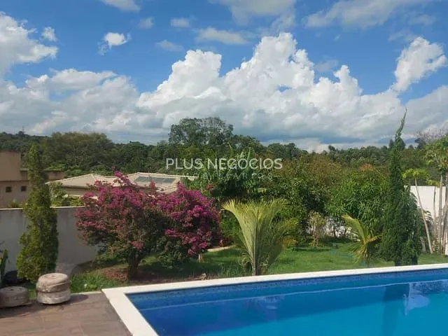Chácara com 1000m² 3 quartos e 6 banheiros, à venda, no bairro Éden em Sorocaba