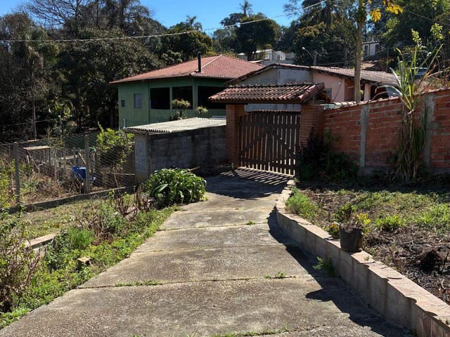 Chácara com 980m² 2 quartos e 2 banheiros, à venda, no bairro Rodeio em Extrema