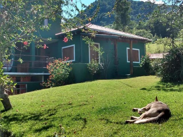 Chácara com 6000m² 7 quartos e 6 banheiros, à venda, no bairro Vargem da Penha. em Córrego do Bom Jesus