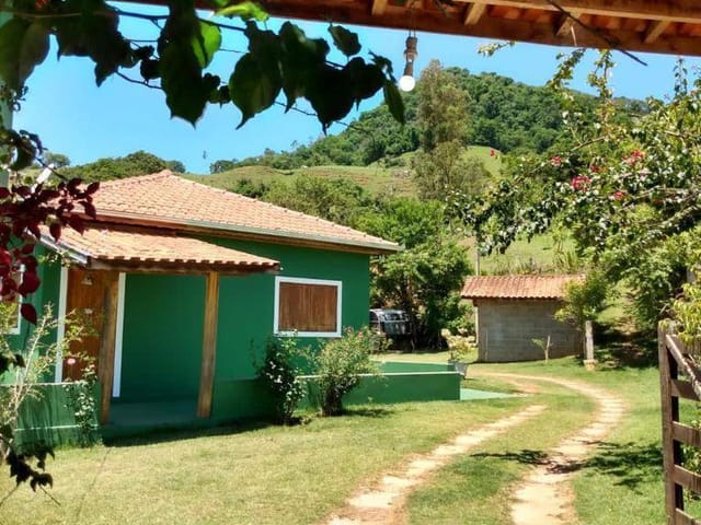 Chácara com 6000m² 7 quartos e 6 banheiros, à venda, no bairro Vargem da Penha. em Córrego do Bom Jesus