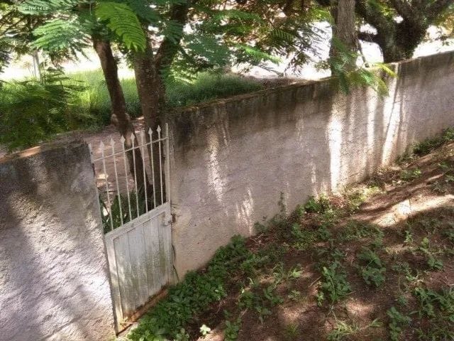 Chácara com 1065m² 3 quartos e 2 banheiros, à venda, no bairro Belvedere Club dos 500 em Guaratinguetá