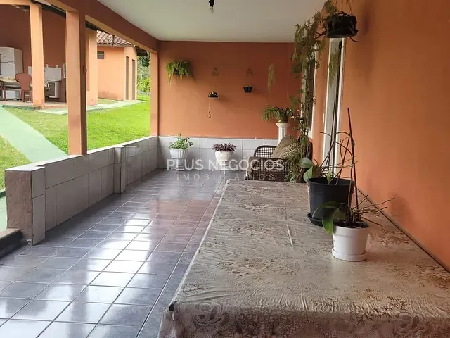 Chácara com 2406m² 4 quartos e 4 banheiros, à venda, no bairro Jardim Salete em Araçoiaba da Serra
