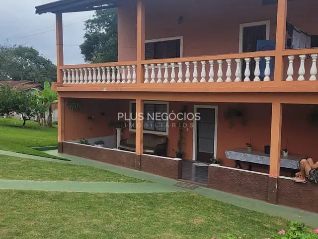 Chácara com 2406m² 4 quartos e 4 banheiros, à venda, no bairro Jardim Salete em Araçoiaba da Serra
