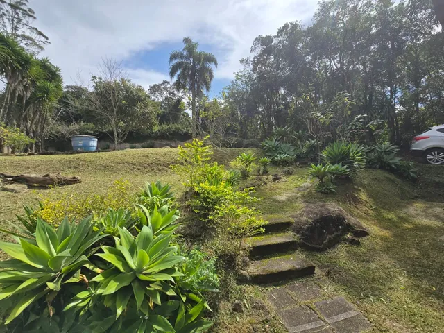 Chácara 3 quartos e 2 banheiros, à venda, no bairro Cachoeira em Cotia