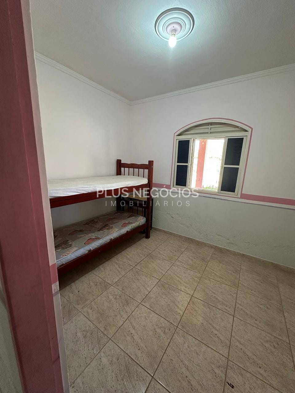 Chácara, 3 quartos, 814 m² - Foto 24