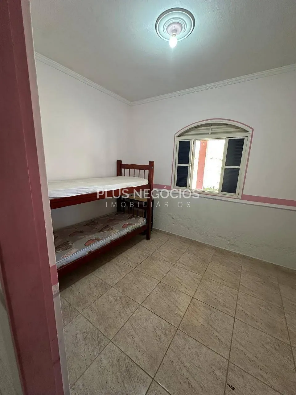 Chácara, 3 quartos, 814 m² - Foto 24