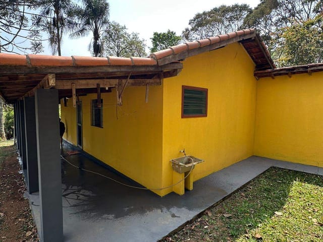 Chácara com 6000m² 2 quartos e 1 banheiro, à venda, no bairro SALTO em Extrema