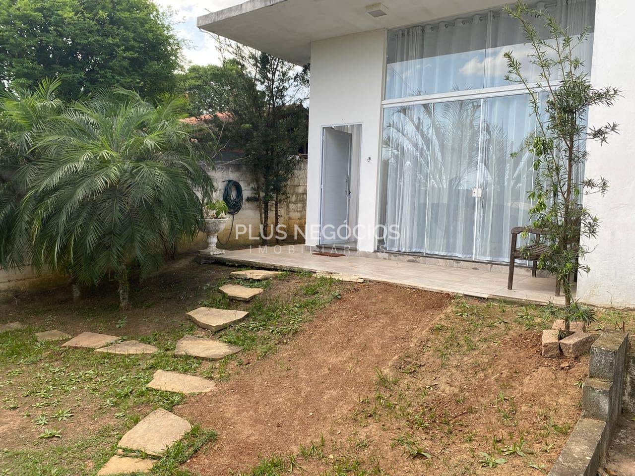 Chácara, 4 quartos, 600 m² - Foto 2