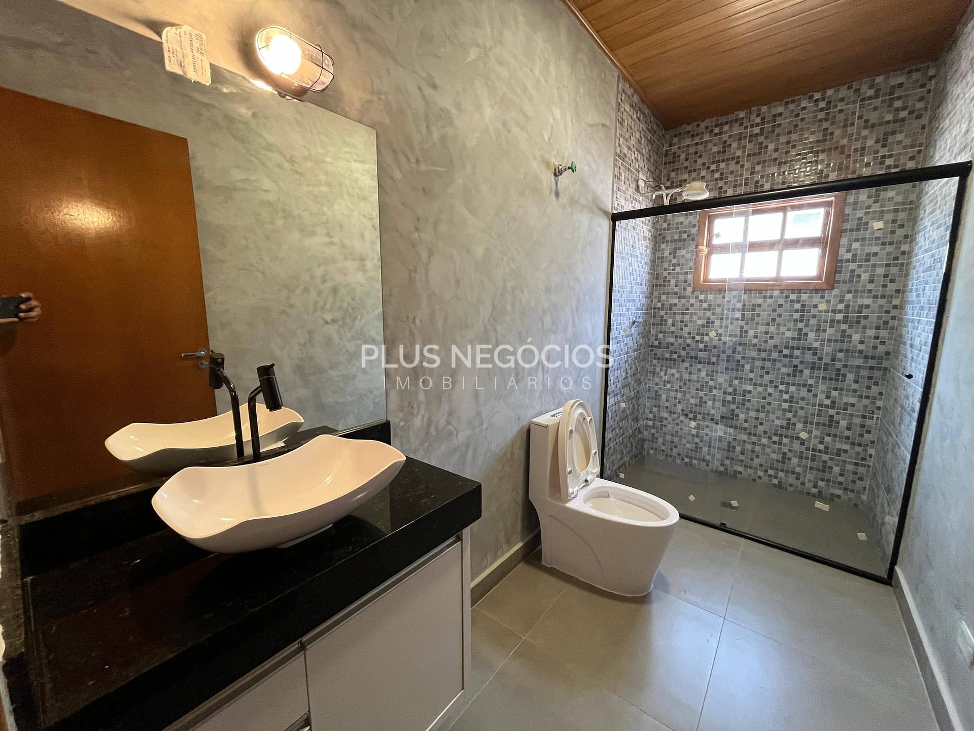 Chácara à venda com 3 quartos, 220m² - Foto 11