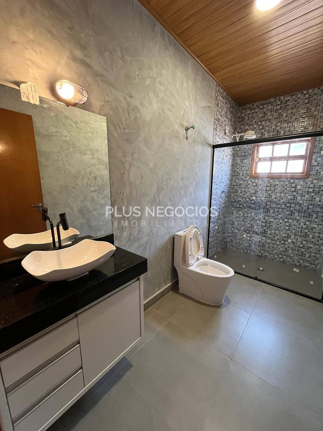 Chácara à venda com 3 quartos, 220m² - Foto 13