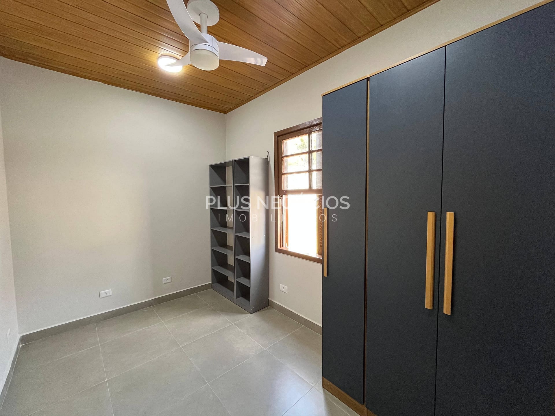 Chácara à venda com 3 quartos, 220m² - Foto 21