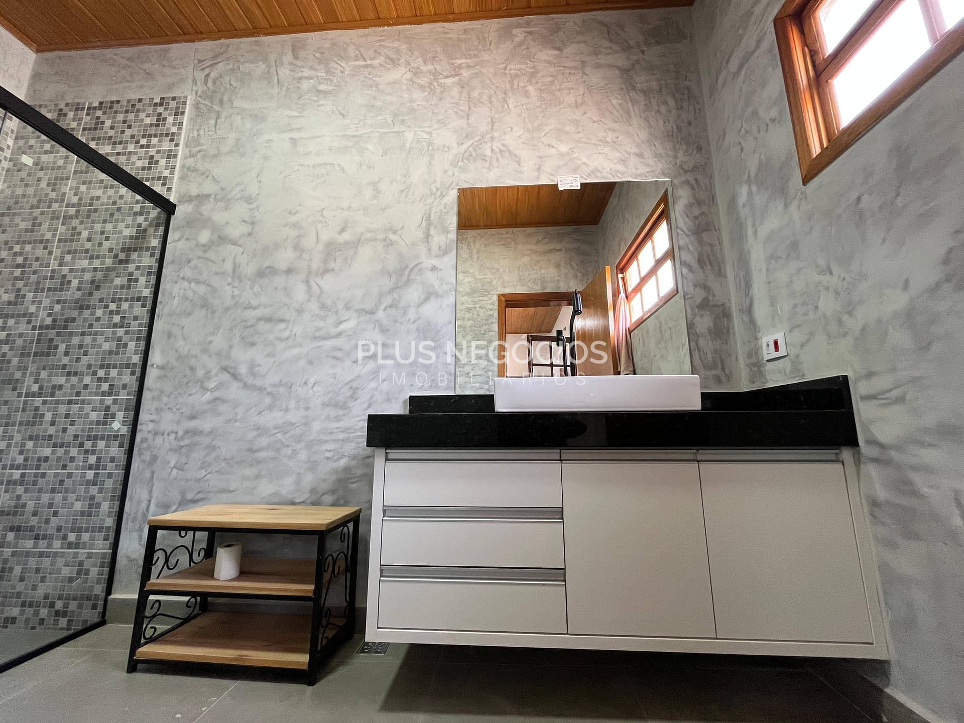 Chácara à venda com 3 quartos, 220m² - Foto 32