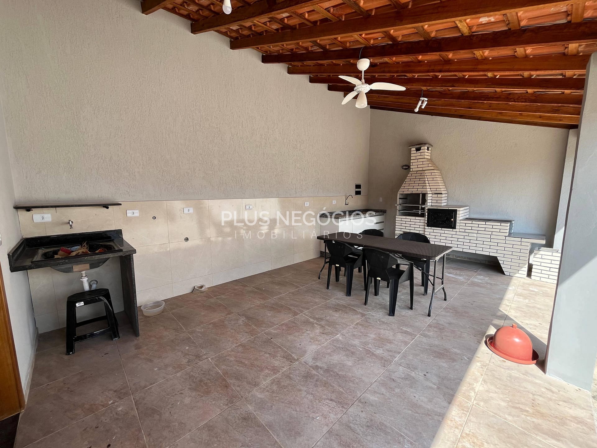 Chácara à venda com 3 quartos, 220m² - Foto 24