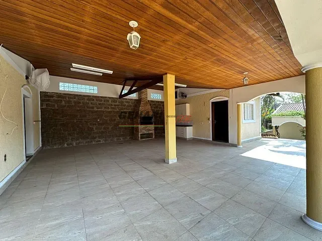 Chácara com 1022m² 3 quartos e 4 banheiros, à venda, no bairro Parque Residencial Indaia em Indaiatuba
