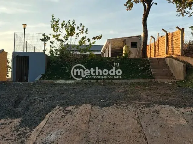 Casa com 500m² 2 quartos e 1 banheiro, à venda, no bairro Jardim Andorinhas em Campinas