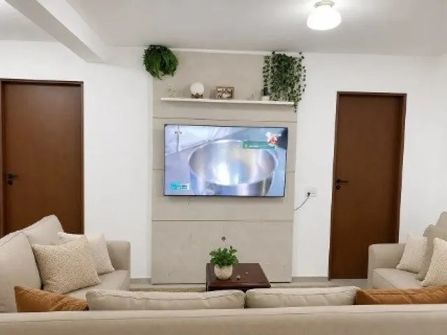 Chácara com 1700m² 7 quartos e 5 banheiros, à venda, no bairro Caputera em Cotia
