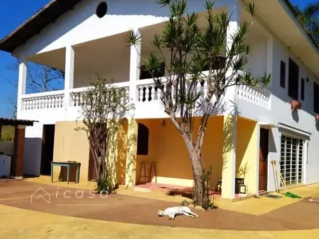 Chácara com 4000m² 3 quartos e 1 banheiro, à venda, no bairro Rosa Helena em Igaratá