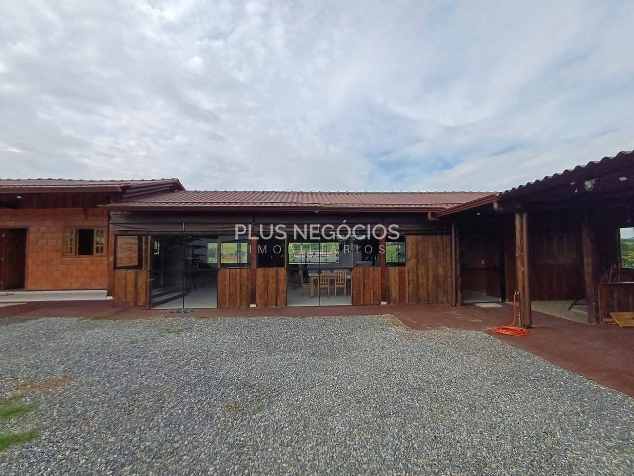 Chácara, 3 quartos, 1000 m² - Foto 3