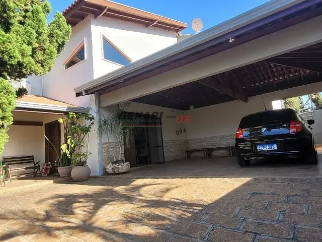 Chácara com 1000m² 4 quartos e 6 banheiros, à venda, no bairro Terras de Itaici em Indaiatuba