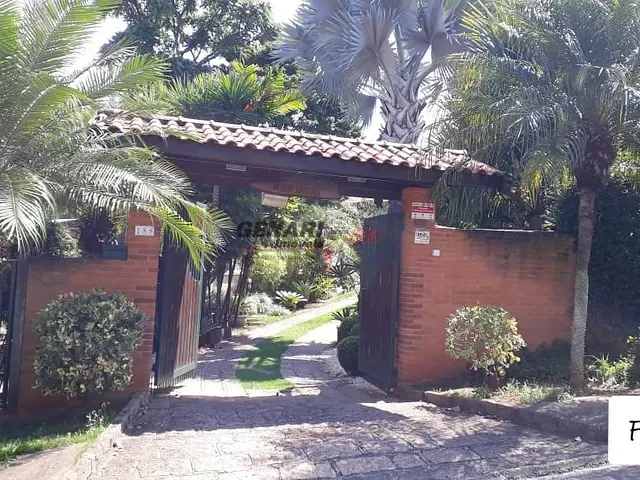 Chácara com 1000m² 4 quartos e 6 banheiros, à venda, no bairro Terras de Itaici em Indaiatuba