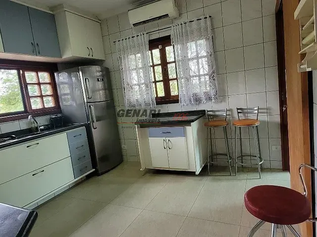 Chácara com 1000m² 4 quartos e 6 banheiros, à venda, no bairro Terras de Itaici em Indaiatuba