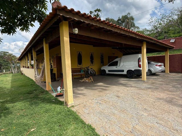 Chácara com 15000m² 4 quartos e 3 banheiros, à venda, no bairro Morro Grande em Extrema