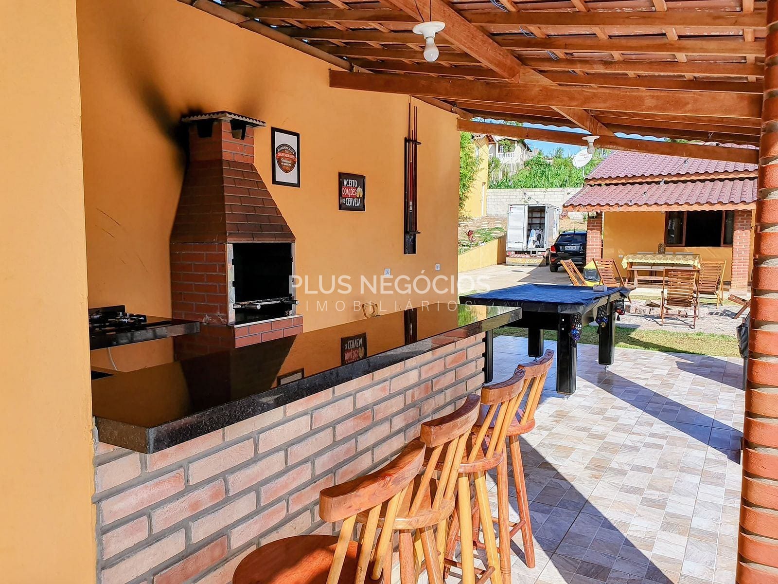 Chácara à venda com 3 quartos, 200m² - Foto 17