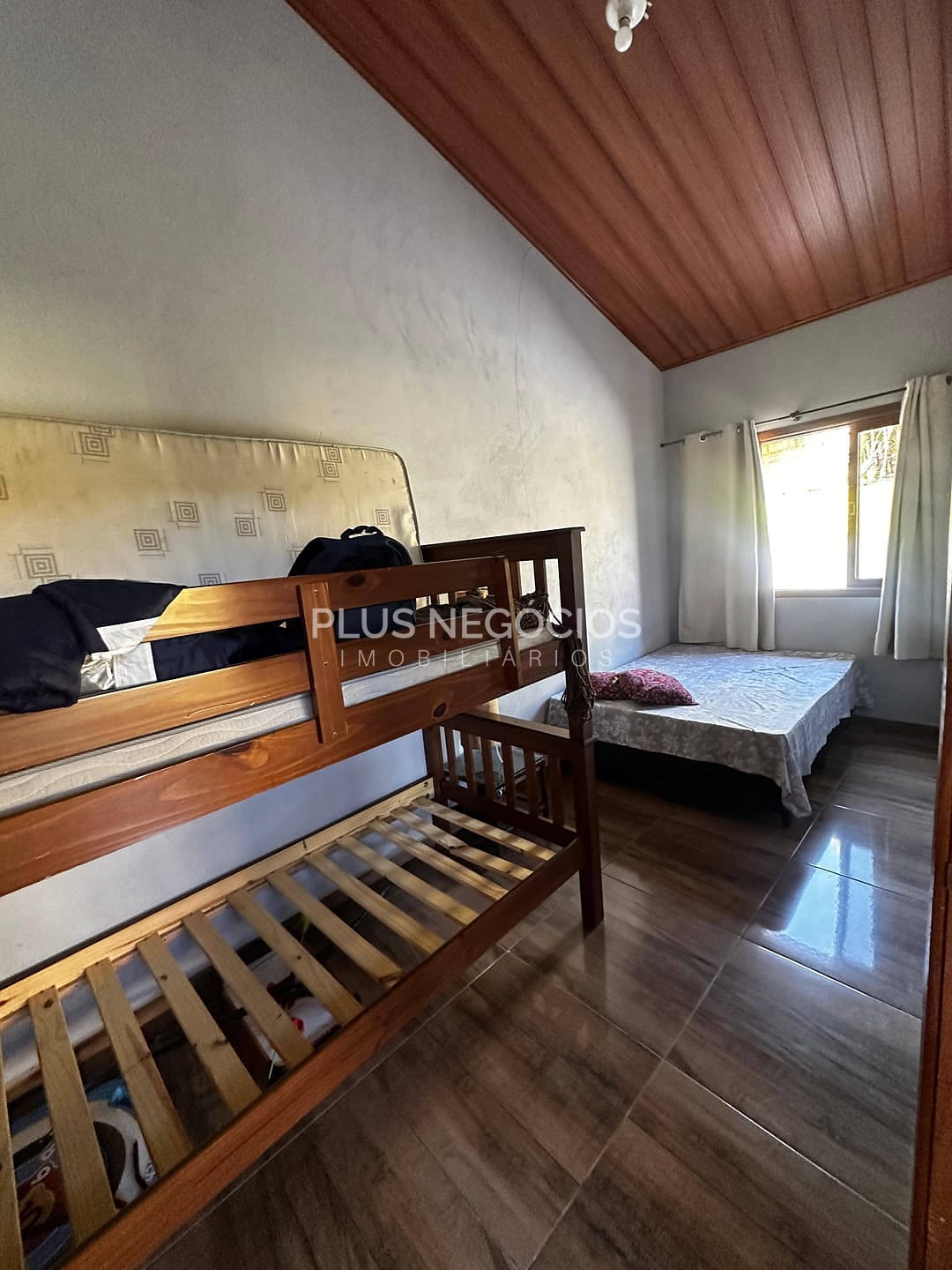 Chácara à venda com 3 quartos, 200m² - Foto 23