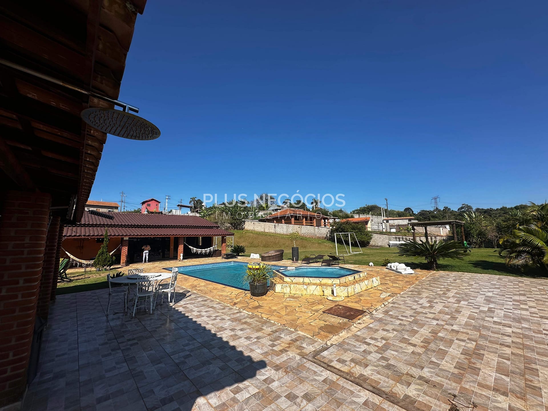 Chácara à venda com 3 quartos, 200m² - Foto 33
