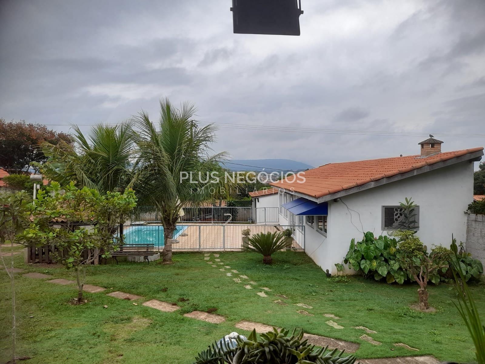 Chácara, 2 quartos, 1040 m² - Foto 3