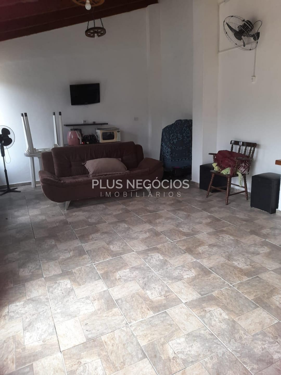 Chácara, 2 quartos, 1040 m² - Foto 8