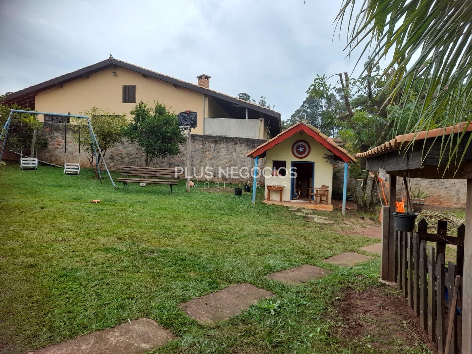 Chácara, 2 quartos, 1040 m² - Foto 18