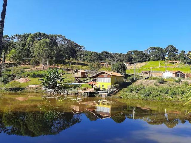 Chácara com 1522m² 2 quartos e 1 banheiro, à venda, no bairro Centro em Camanducaia