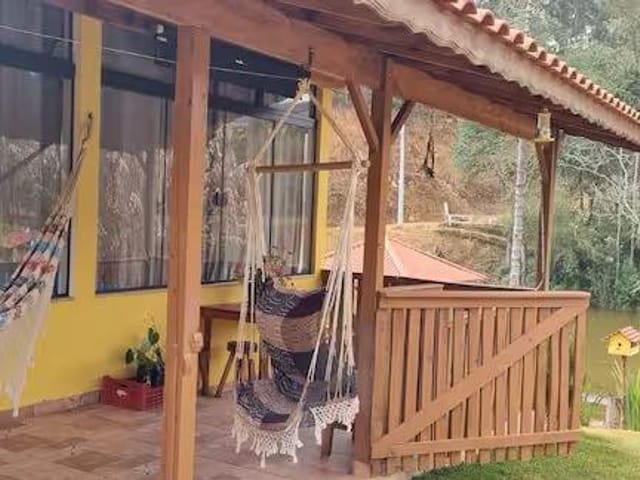 Chácara com 1522m² 2 quartos e 1 banheiro, à venda, no bairro Centro em Camanducaia