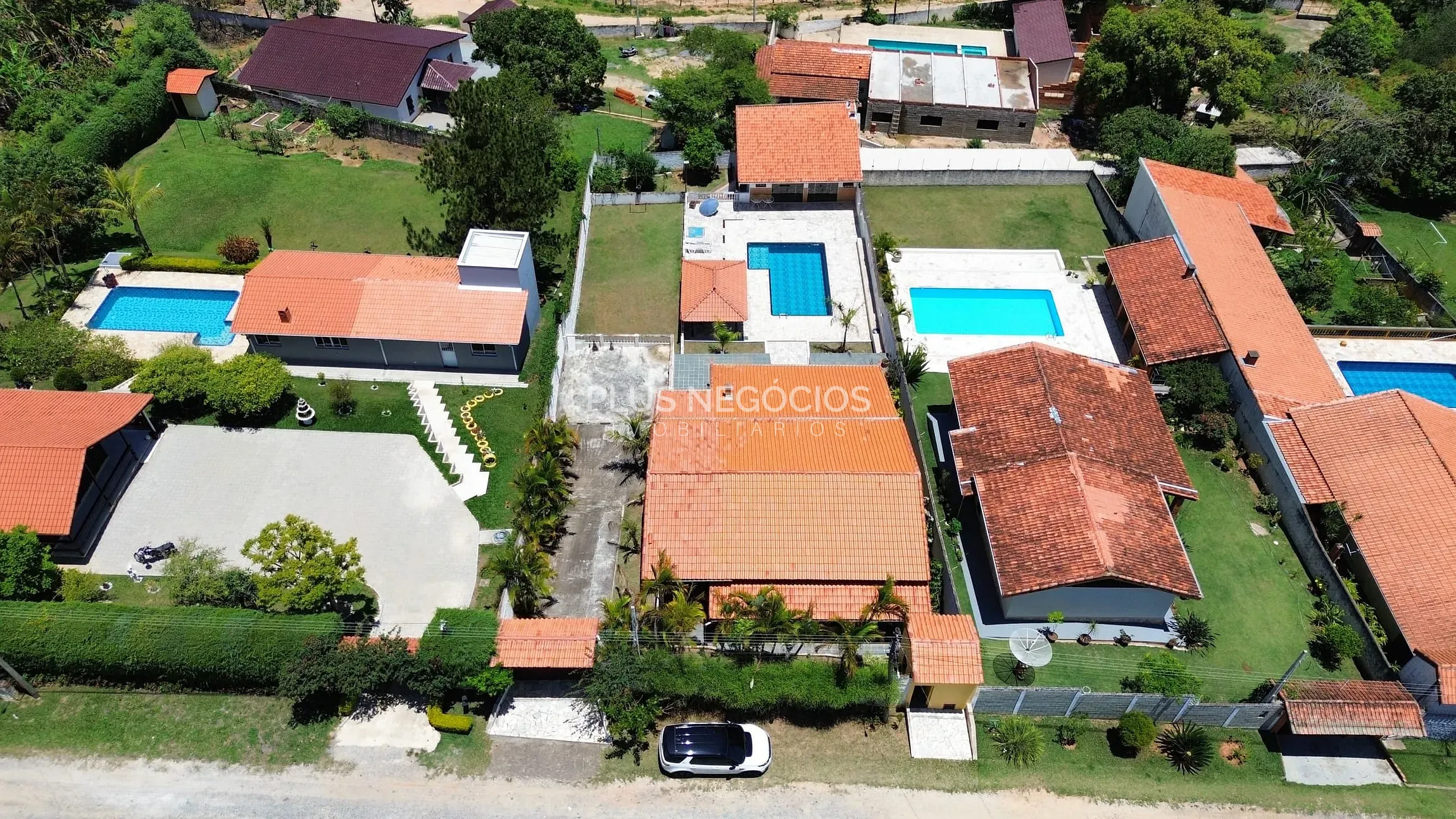 Chácara, 3 quartos, 1000 m² - Foto 2