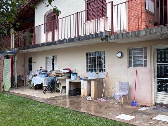 Chácara com 3000m² 6 quartos e 2 banheiros, à venda, no bairro Salto em Extrema
