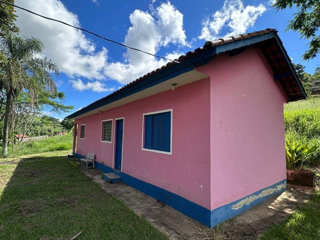 Chácara com 20600m² 4 quartos e 2 banheiros, à venda, no bairro Juncal em Extrema
