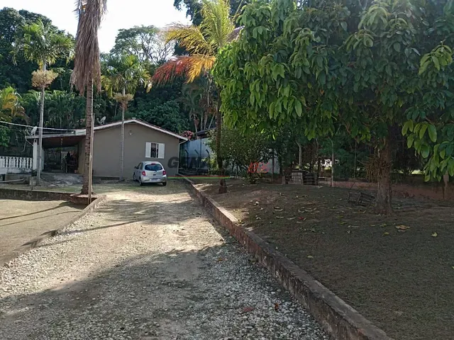 Chácara com 1560m² 3 quartos e 2 banheiros, à venda, no bairro Colinas de Indaiatuba em Indaiatuba