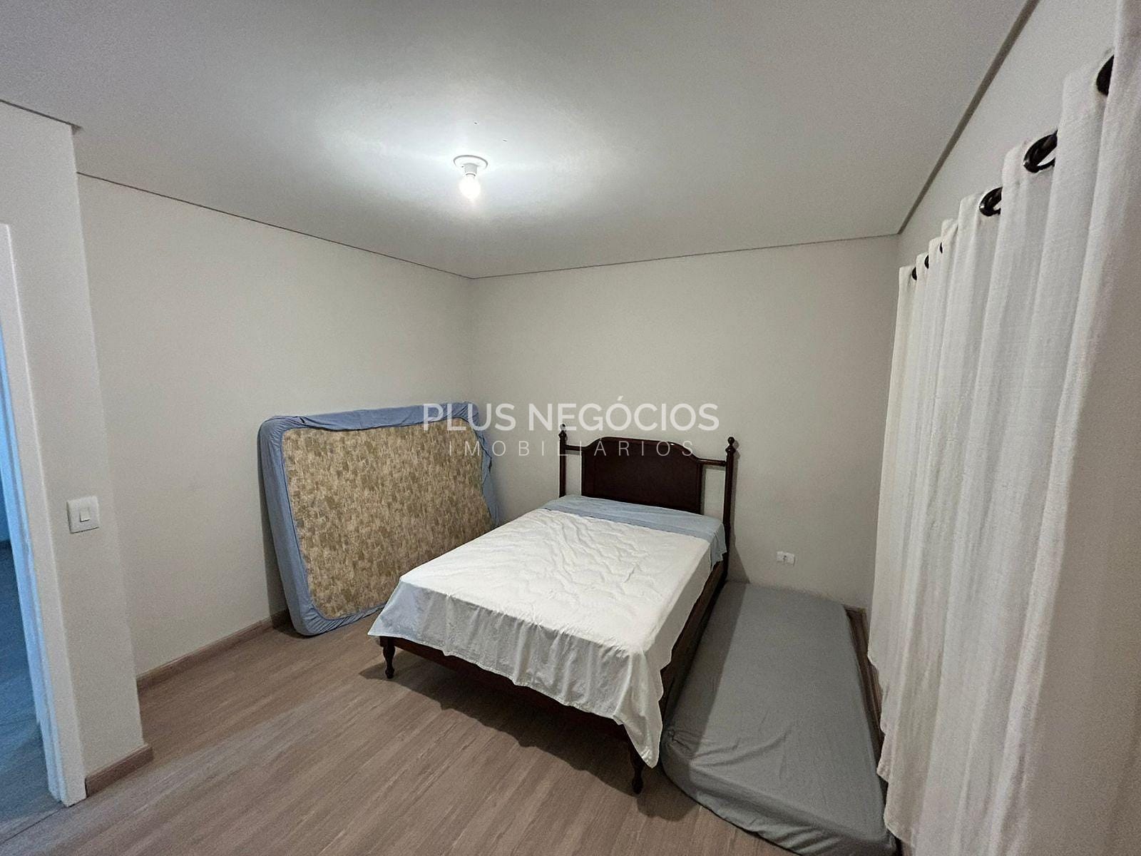 Chácara, 3 quartos, 1250 m² - Foto 7