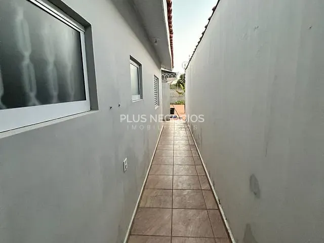 Chácara com 1250m² 3 quartos e 3 banheiros, à venda, no bairro jundiaquara em Araçoiaba da Serra