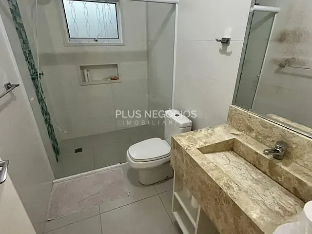 Chácara com 1250m² 3 quartos e 3 banheiros, à venda, no bairro jundiaquara em Araçoiaba da Serra