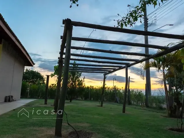 Chácara com 800m² 2 quartos e 2 banheiros, à venda, no bairro Chácaras Santa Rita em Caçapava