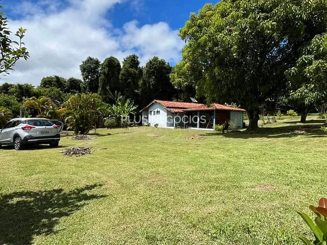Chácara com 2000m² 2 quartos e 3 banheiros, à venda, no bairro cercado em Araçoiaba da Serra