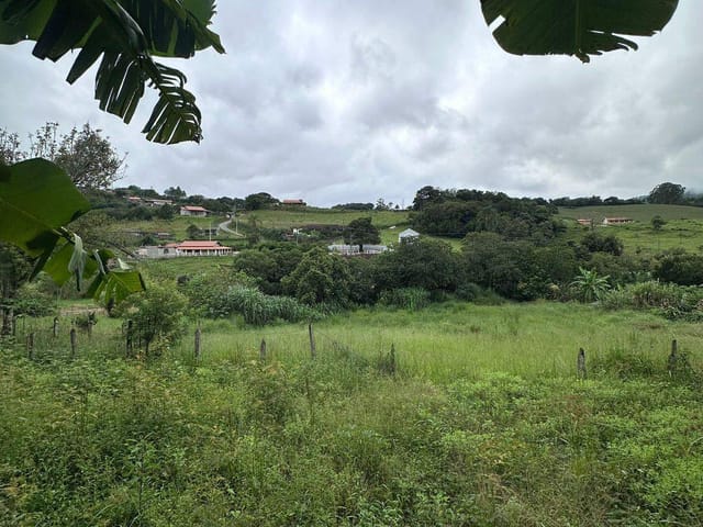 Chácara com 3000m² 2 quartos e 1 banheiro, à venda, no bairro Pessegueiro em Extrema