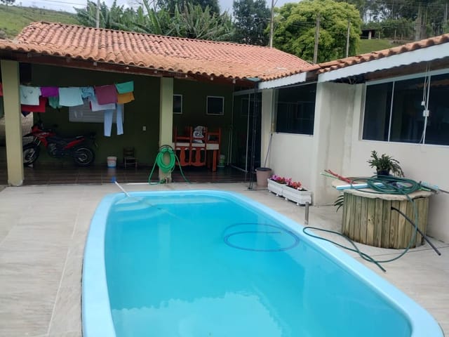Chácara com 700m² 3 quartos e 2 banheiros, à venda, no bairro Salto em Extrema