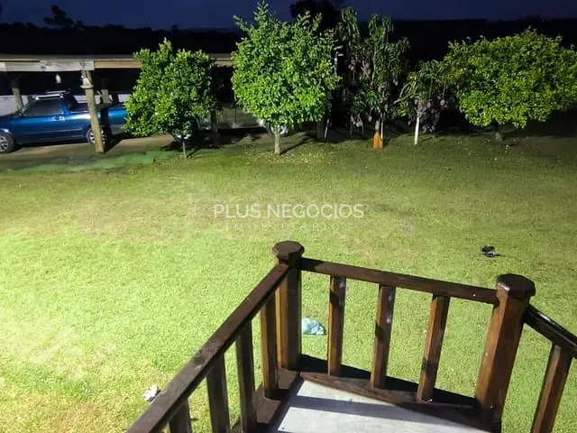 Chácara com 1000m² 2 quartos e 2 banheiros, à venda, no bairro Centro em Salto de Pirapora