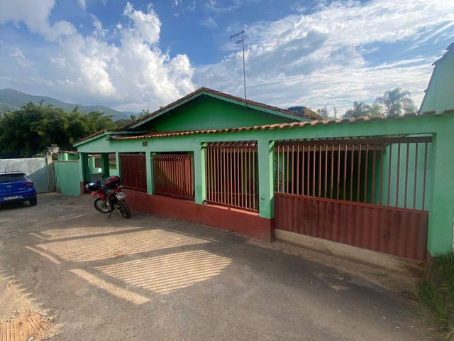 Chácara com 2668m² 3 quartos e 1 banheiro, à venda, no bairro Rodeio em Extrema